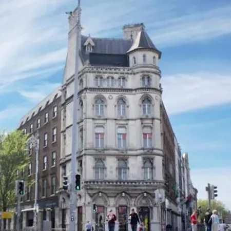 5 Star Temple Bar
